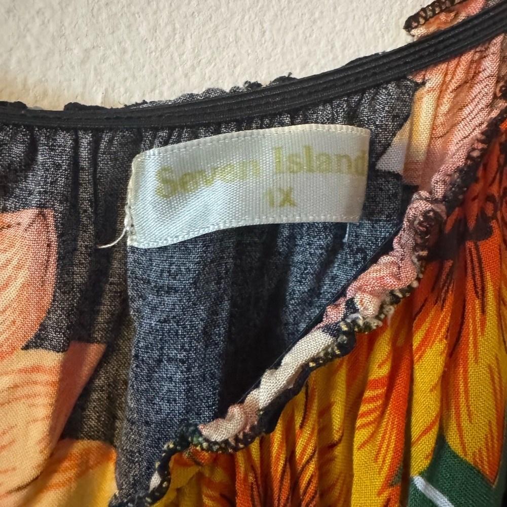 Sunflower Print Maxi Dress - Picture 2 of 5